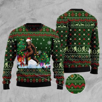 Big Foot snow Xmas Ugly Christmas Sweater