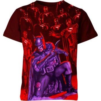 Batman: Purple Warrior T-Shirt - Striking Red and Black for a Powerful and Comfortable Style